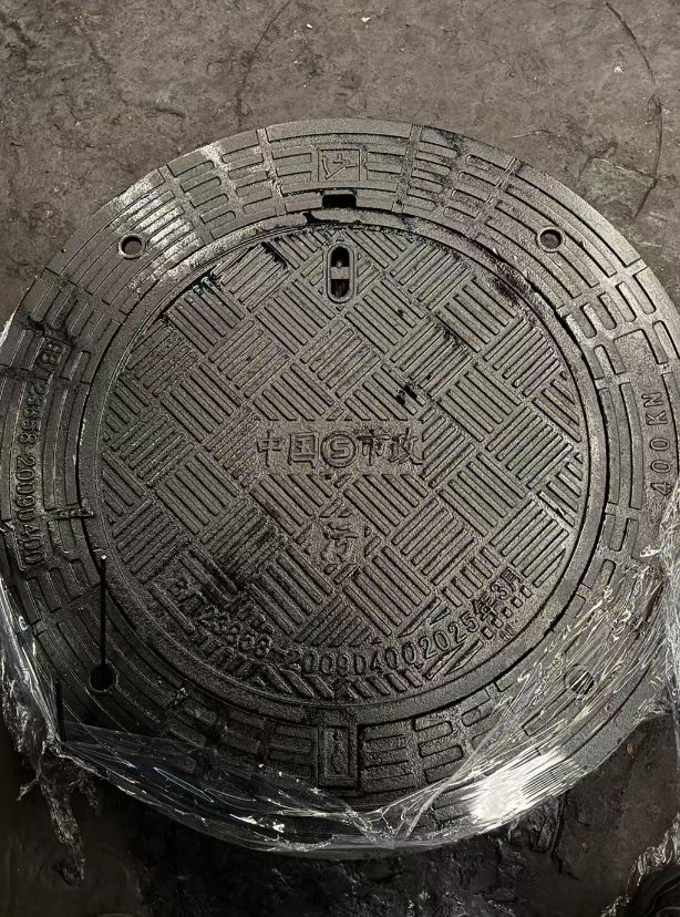 京口球墨铸铁防沉降井盖展示