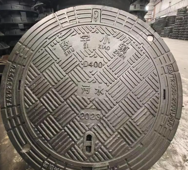 京口球墨铸铁防沉降井盖展示